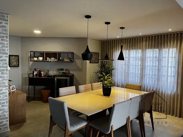 Casa com 400m² 4 quartos e 2 banheiros, à venda, no bairro Jardim das Flores em Cotia