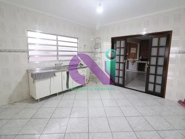 Casa 2 quartos e 3 banheiros, à venda, no bairro Jardim das Flores em Osasco