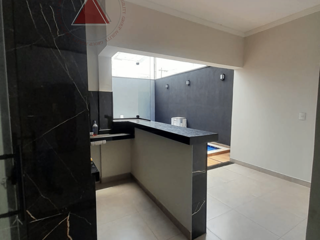 Casa com 240m² 3 quartos e 2 banheiros, à venda, no bairro Villagio Mundo Novo em Franca
