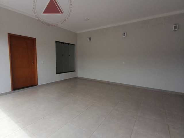Casa com 240m² 3 quartos e 2 banheiros, à venda, no bairro Villagio Mundo Novo em Franca