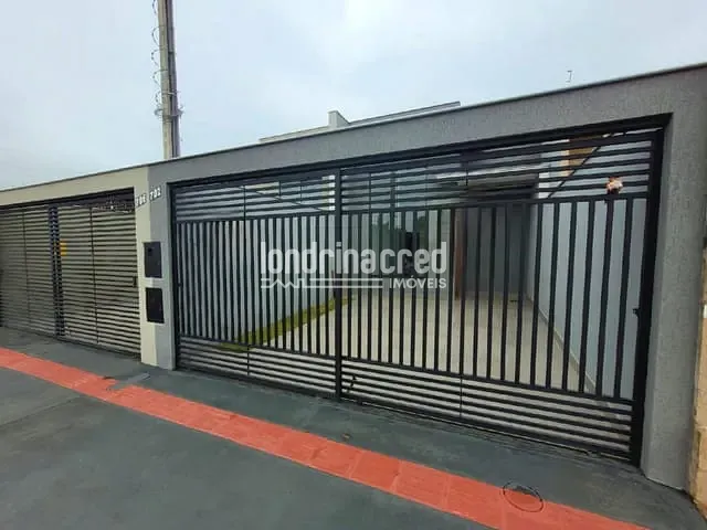 Casa com 150m² 3 quartos e 2 banheiros, à venda, no bairro Jardim Guararapes em Londrina