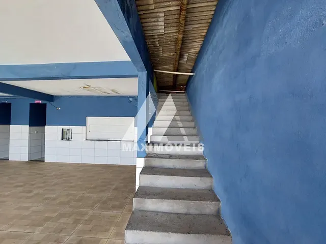Casa com 360m² 2 quartos e 1 banheiro, à venda, no bairro São Mateus em Araçuaí