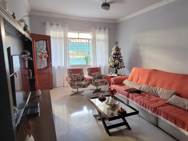 Casa com 250m² 4 quartos e 2 banheiros, à venda, no bairro Bento Ribeiro em Rio de Janeiro