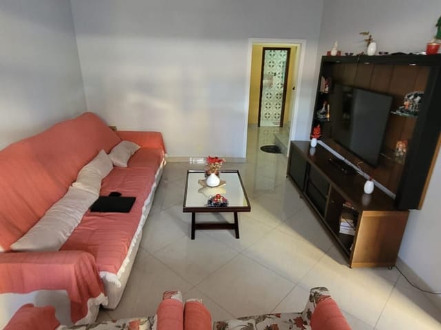 Casa com 250m² 4 quartos e 2 banheiros, à venda, no bairro Bento Ribeiro em Rio de Janeiro