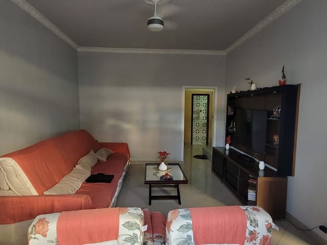 Casa com 250m² 4 quartos e 2 banheiros, à venda, no bairro Bento Ribeiro em Rio de Janeiro