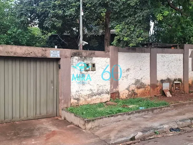 Casa com 738m² 2 quartos e 3 banheiros, à venda, no bairro Setor Bueno em Goiânia