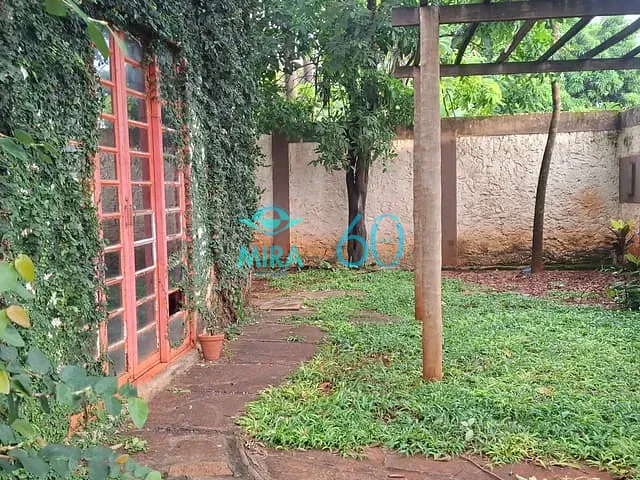 Casa com 738m² 2 quartos e 3 banheiros, à venda, no bairro Setor Bueno em Goiânia