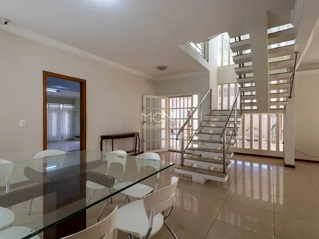 Casa 5 quartos e 3 banheiros, à venda, no bairro Asa Sul em Brasília