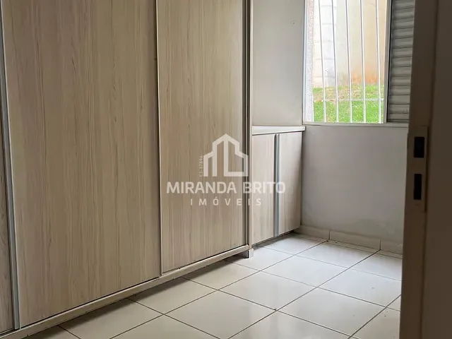 Casa 2 quartos e 1 banheiro, à venda, no bairro Parque Primavera em Aparecida de Goiânia