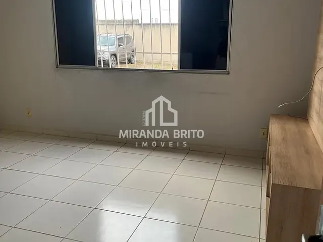 Casa 2 quartos e 1 banheiro, à venda, no bairro Parque Primavera em Aparecida de Goiânia