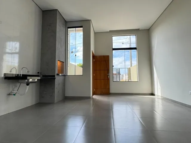 Casa com 80m² 3 quartos e 2 banheiros, à venda, no bairro Gleba Simon Frazer em Londrina