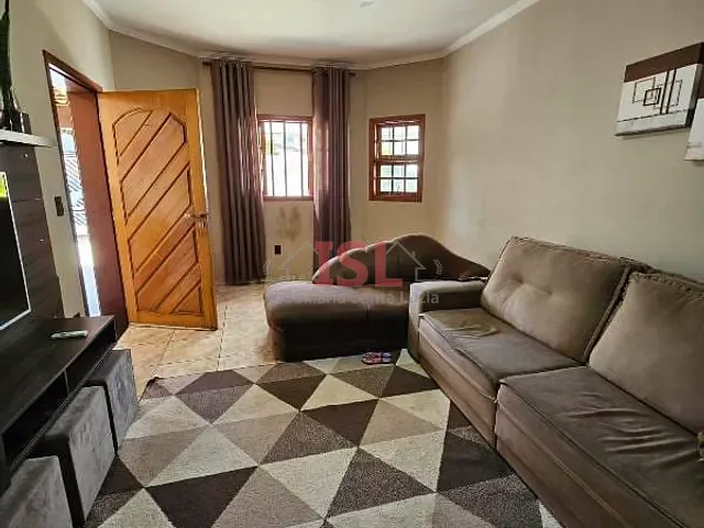 Casa com 250m² 3 quartos e 1 banheiro, à venda, no bairro Jardim Aires da Costa em Campinas