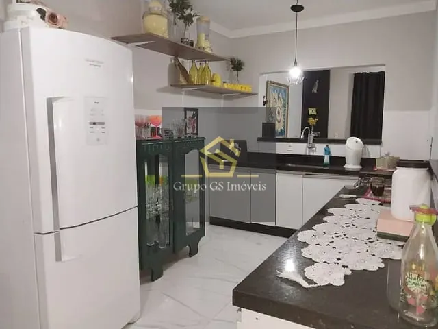 Casa com 250m² 2 quartos e 4 banheiros, à venda, no bairro São Clemente em Monte Mor