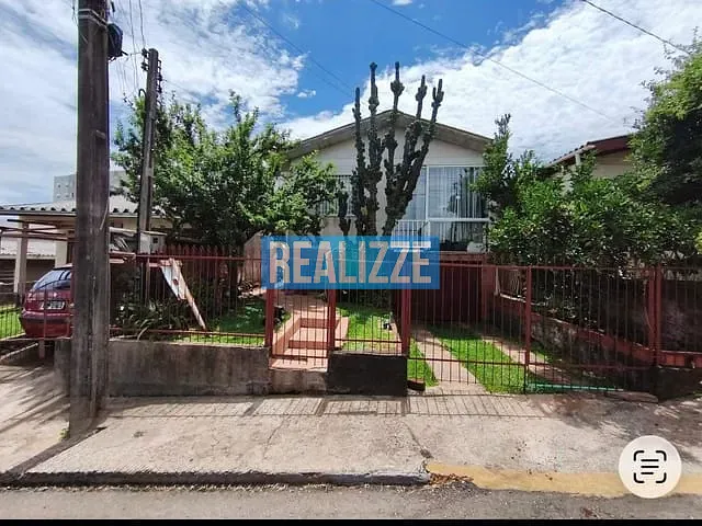 Casa com 195m² 3 quartos e 1 banheiro, à venda, no bairro planalto em Marau