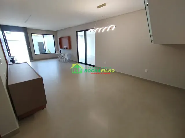 Casa com 479m² 4 quartos e 3 banheiros, à venda, no bairro Ininga em Teresina