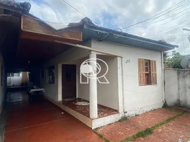 Casa 6 quartos e 3 banheiros, à venda, no bairro Vila Ponce em Registro