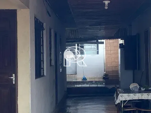 Casa 6 quartos e 3 banheiros, à venda, no bairro Vila Ponce em Registro