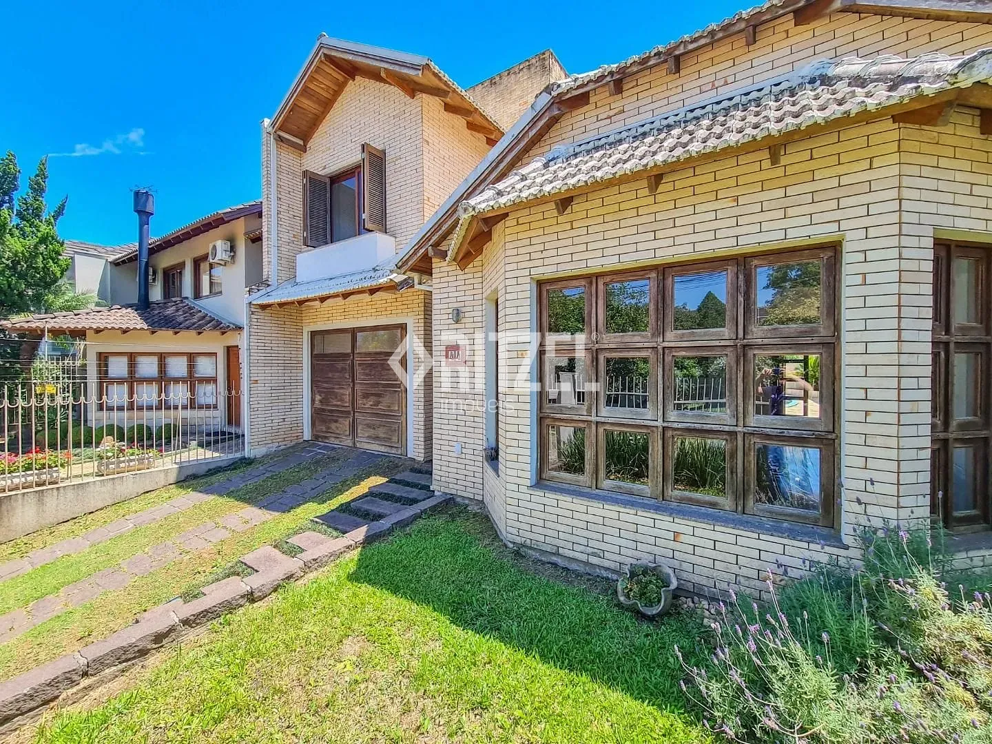 Casa, 3 quartos, 189 m² - Foto 2