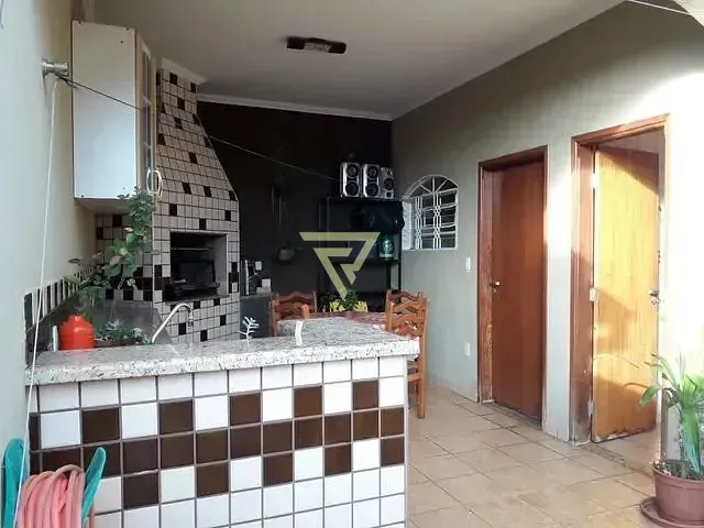 Casa com 300m² 3 quartos e 3 banheiros, à venda, no bairro Vila Monte Alegre em Ribeirão Preto