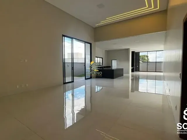 Casa com 333m² 4 quartos e 5 banheiros, à venda, no bairro Residencial Goiânia Golfe Clube em Goiânia