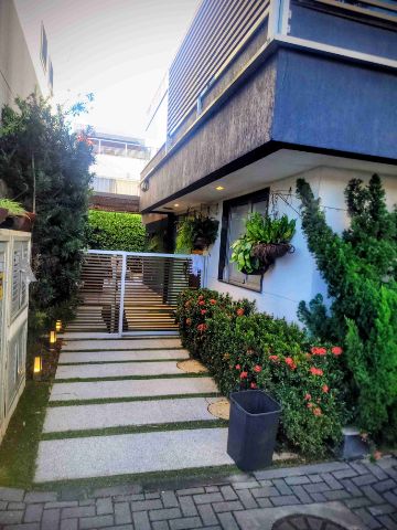 Casa com 220m² 4 quartos e 5 banheiros, à venda, no bairro Recreio dos Bandeirantes em Rio de Janeiro