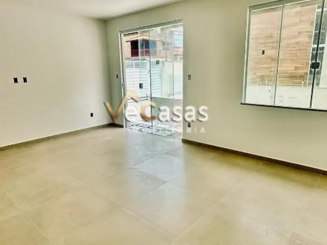 Casa com 95m² 2 quartos e 1 banheiro, à venda, no bairro Recreio em Rio das Ostras