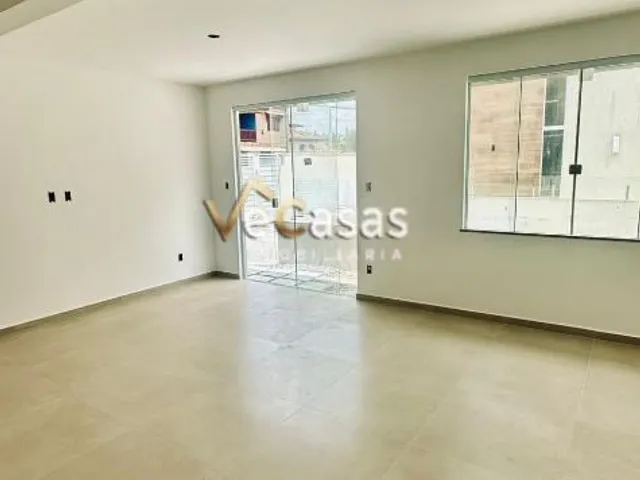 Casa com 95m² 2 quartos e 1 banheiro, à venda, no bairro Recreio em Rio das Ostras