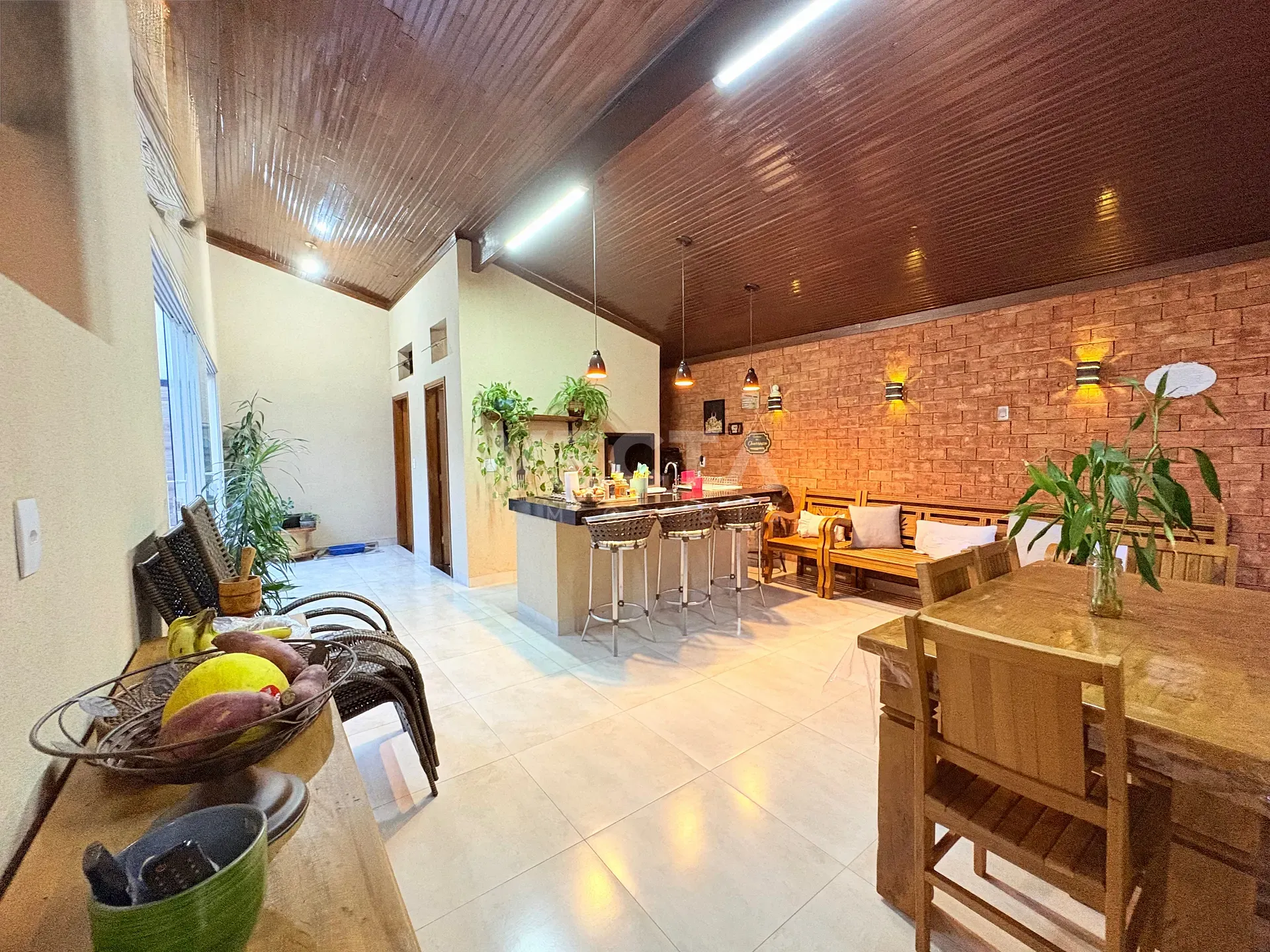 Casa, 3 quartos, 160 m² - Foto 1