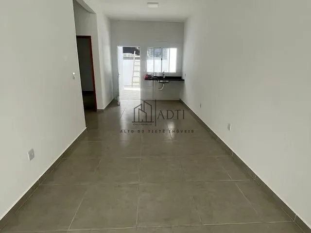 Casa com 150m² 2 quartos e 1 banheiro, à venda, no bairro Vila São Paulo em Mogi das Cruzes