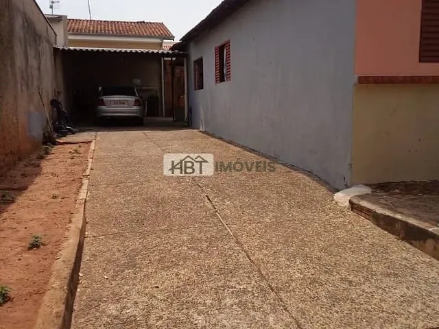Casa 2 quartos e 1 banheiro, à venda, no bairro Vila Lemos em Bauru