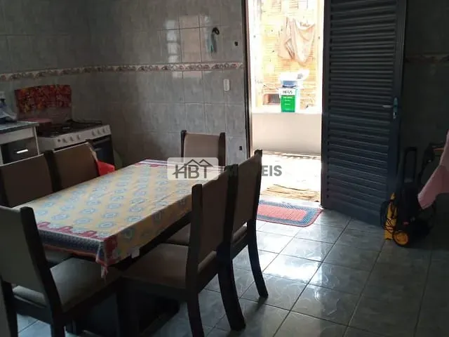 Casa 2 quartos e 1 banheiro, à venda, no bairro Vila Lemos em Bauru