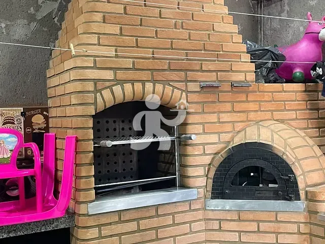 Casa 2 quartos e 2 banheiros, à venda, no bairro Jardim Califórnia em Piracicaba
