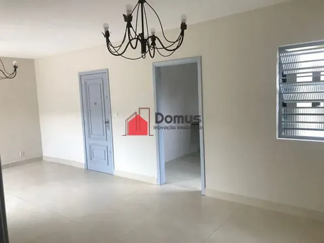 Casa com 173m², à venda, no bairro Centro em Pindamonhangaba