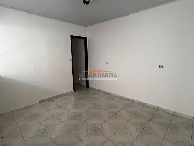 Casa 1 quarto e 1 banheiro, para alugar, no bairro Jardim São Camilo em Sorocaba