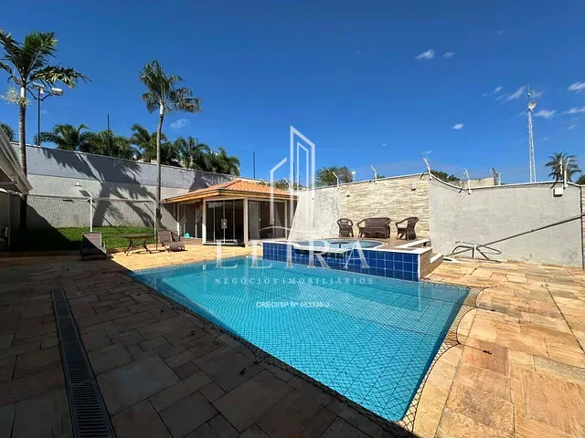 Casa com 904m² 4 quartos e 5 banheiros, à venda, no bairro Parque Residencial Nardini em Americana