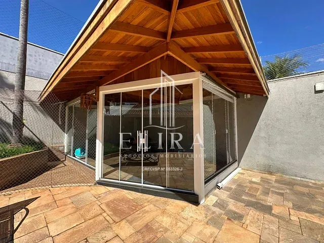 Casa com 904m² 4 quartos e 5 banheiros, à venda, no bairro Parque Residencial Nardini em Americana