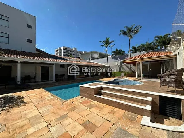 Casa com 904m² 4 quartos e 5 banheiros, à venda, no bairro Parque Residencial Nardini em Americana