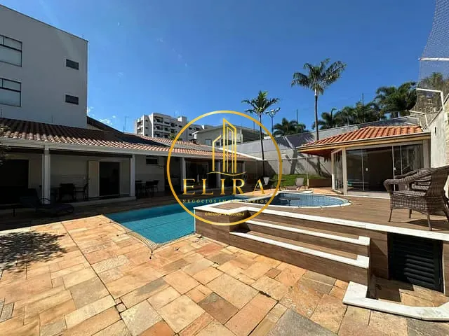 Casa com 904m² 4 quartos e 5 banheiros, à venda, no bairro Parque Residencial Nardini em Americana