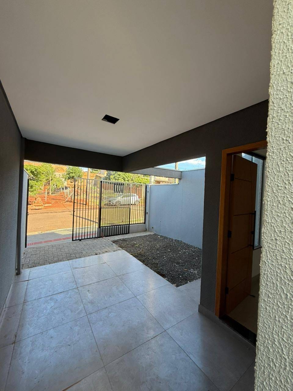 Casa à venda com 2 quartos, 70m² - Foto 3