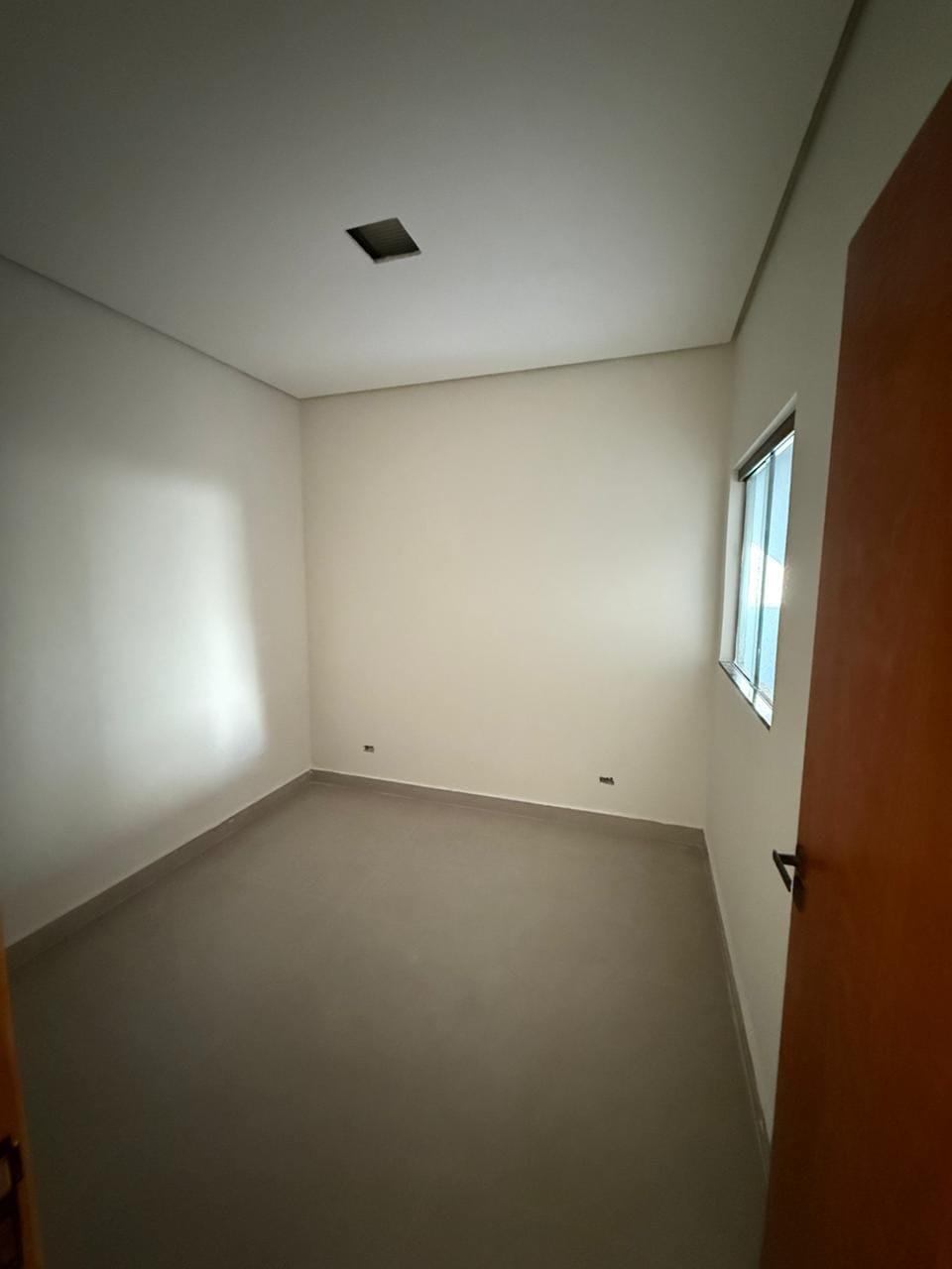 Casa à venda com 2 quartos, 70m² - Foto 14