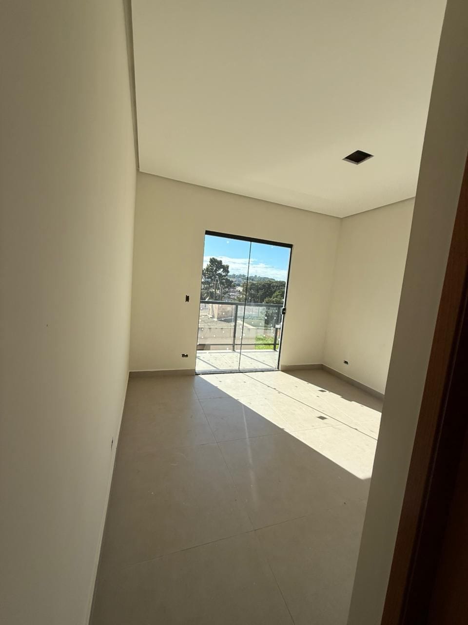 Casa à venda com 2 quartos, 70m² - Foto 12