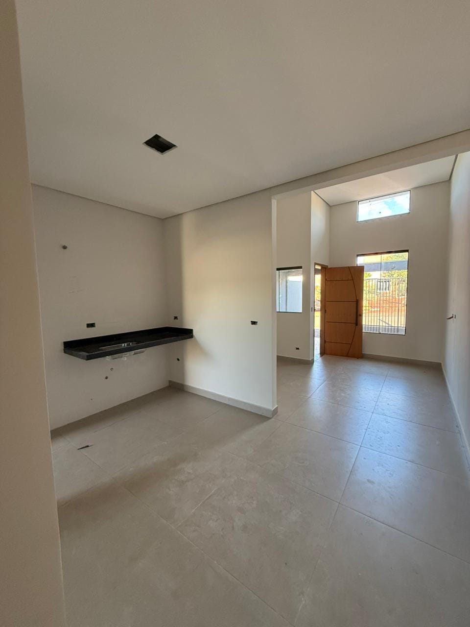 Casa à venda com 2 quartos, 70m² - Foto 5