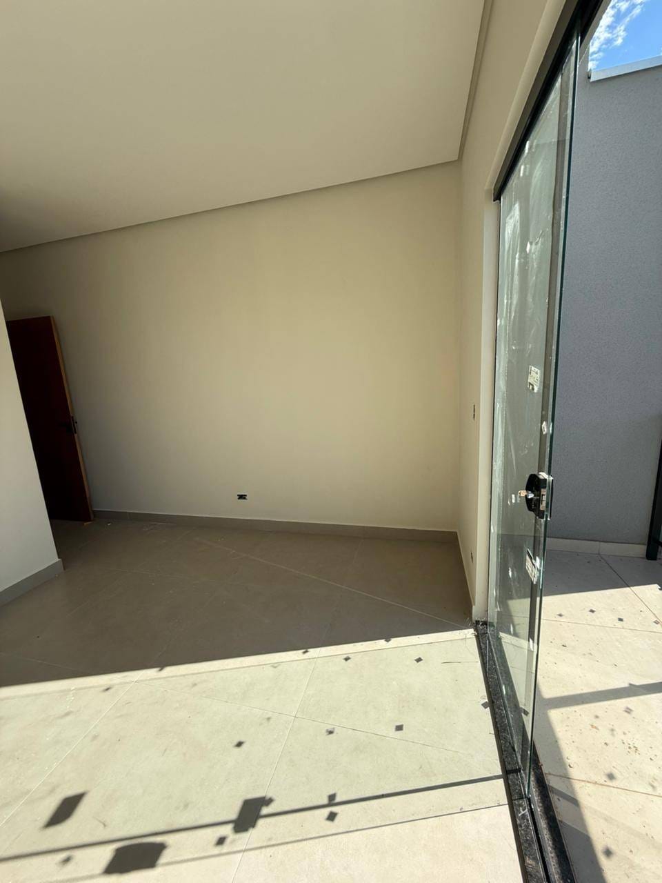 Casa à venda com 2 quartos, 70m² - Foto 8