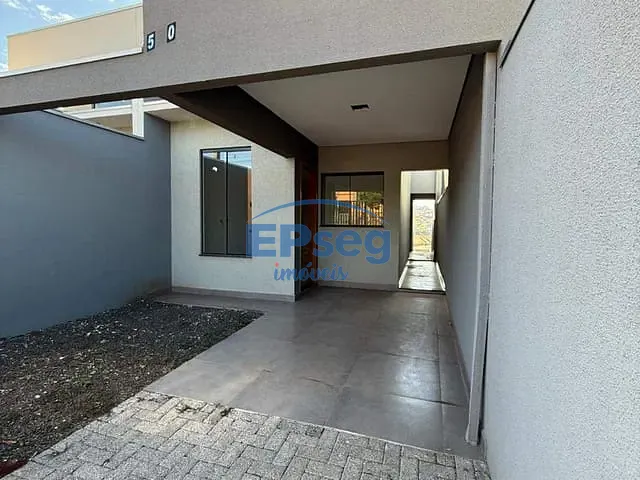 Casa com 127m² 2 quartos e 2 banheiros, à venda, no bairro Colinas em Londrina