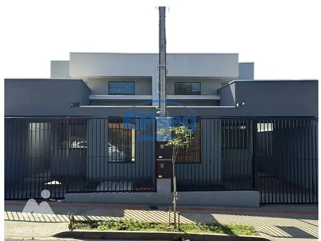 Casa com 127m² 2 quartos e 2 banheiros, à venda, no bairro Colinas em Londrina