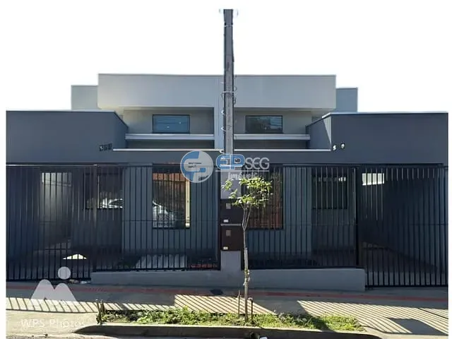 Casa com 127m² 2 quartos e 2 banheiros, à venda, no bairro Colinas em Londrina
