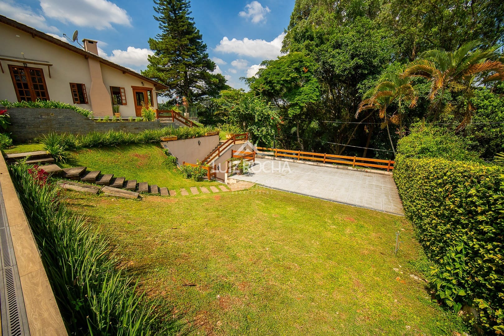 Casa à venda com 4 quartos, 386m² - Foto 31