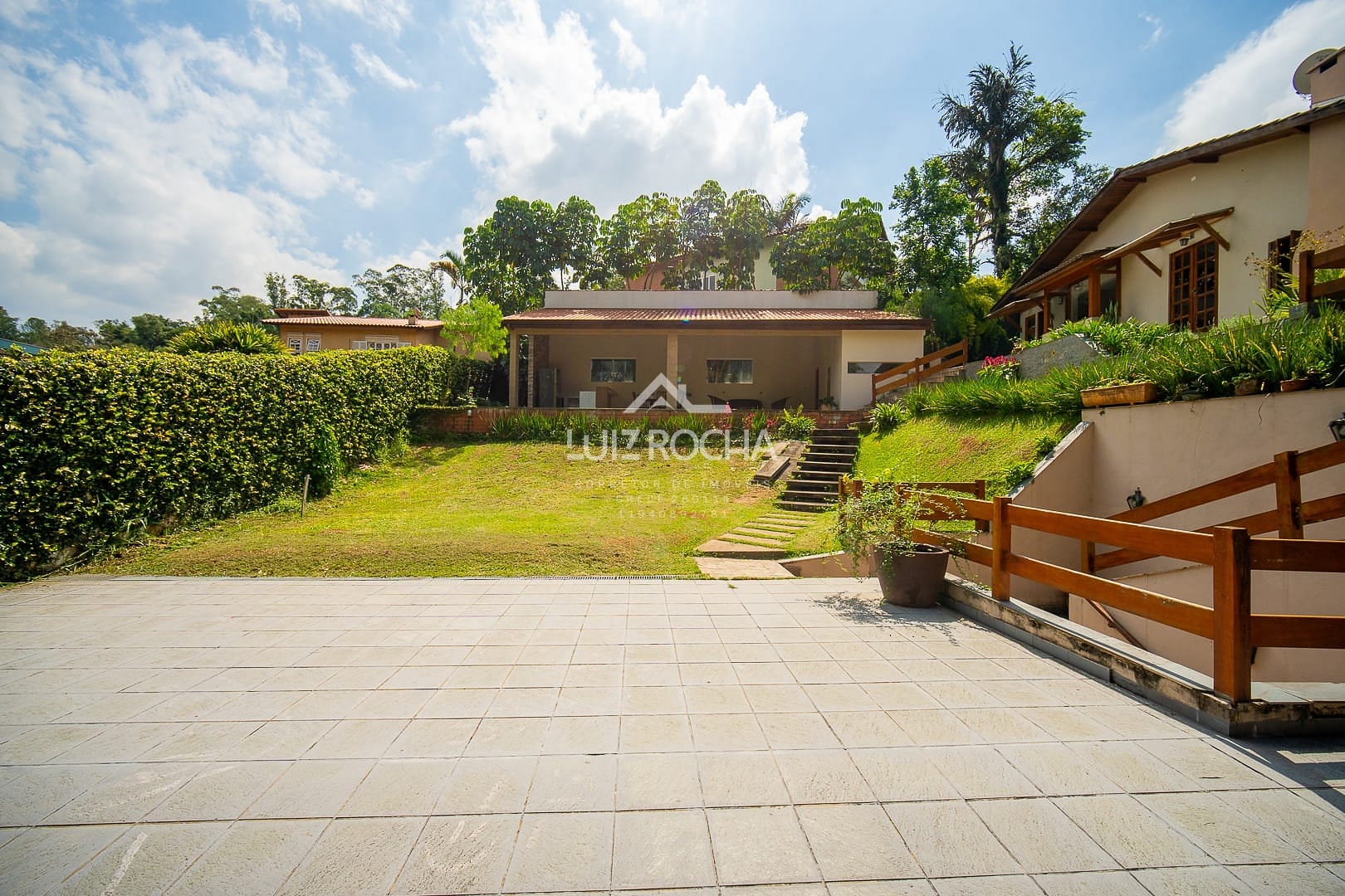 Casa à venda com 4 quartos, 386m² - Foto 33