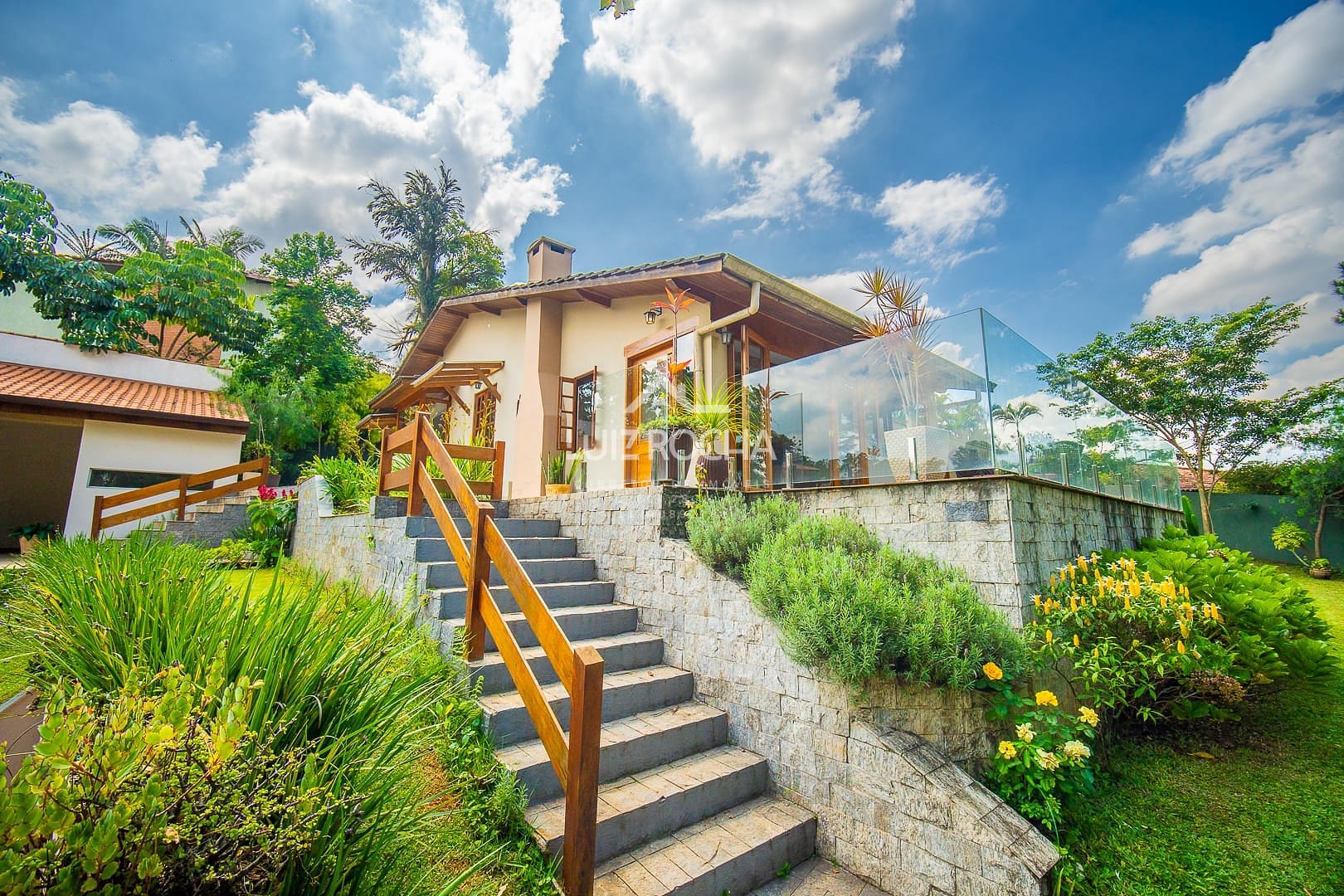 Casa à venda com 4 quartos, 386m² - Foto 35