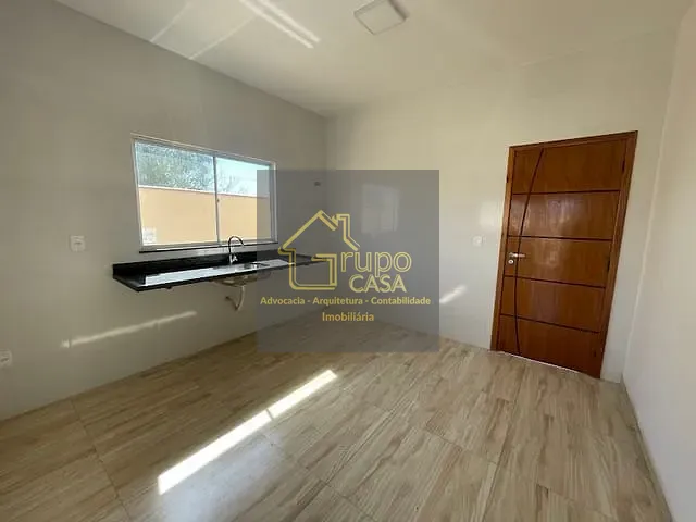 Casa com 476m² 2 quartos e 3 banheiros, à venda, no bairro Jardim Atlântico Central (Itaipuaçu) em Maricá